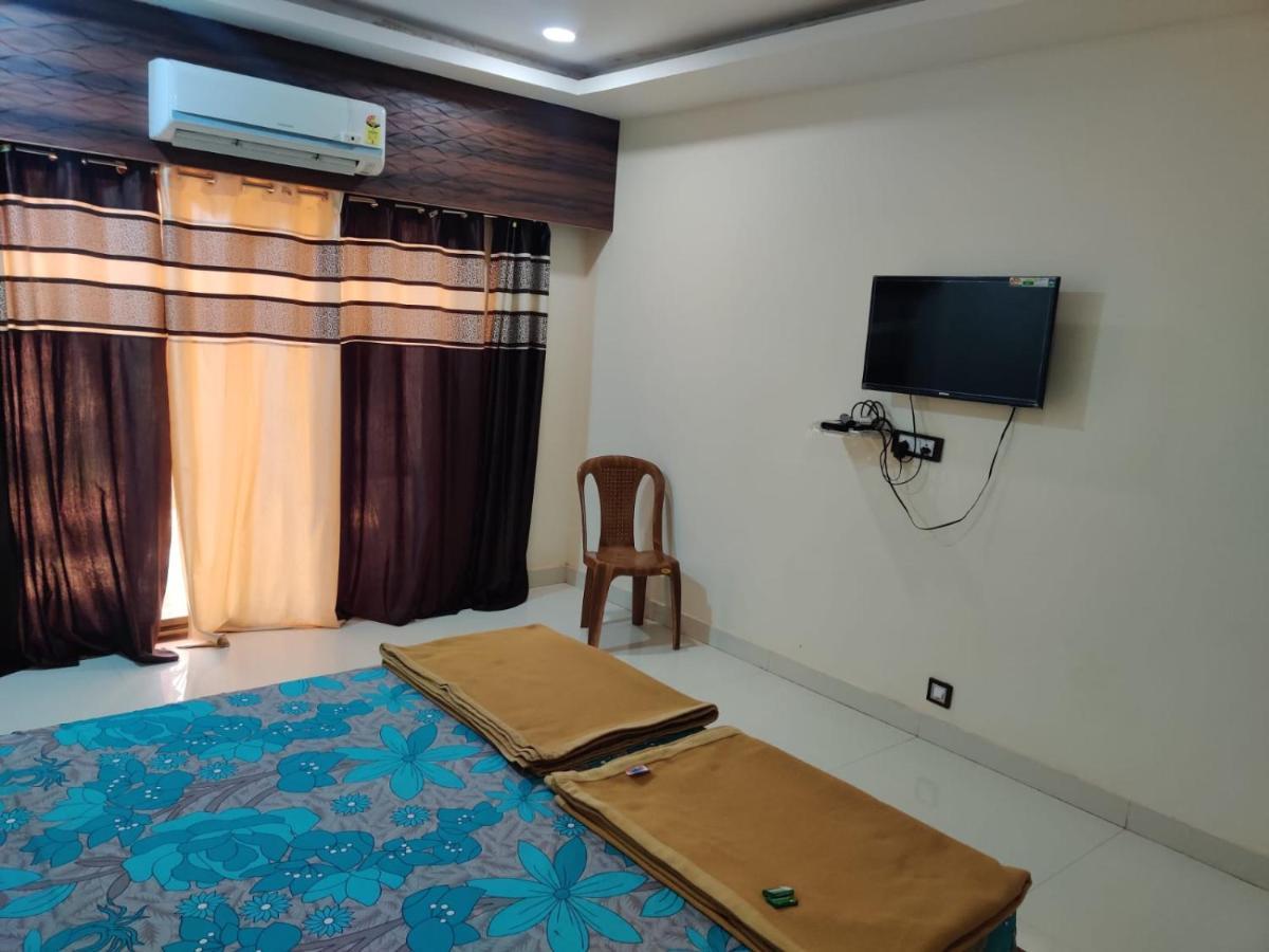 Siddhivinayak Resort Nx Mālvan Extérieur photo